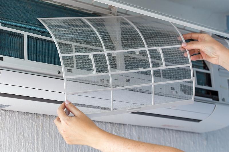 Cleaning heat pump filters at your rental property